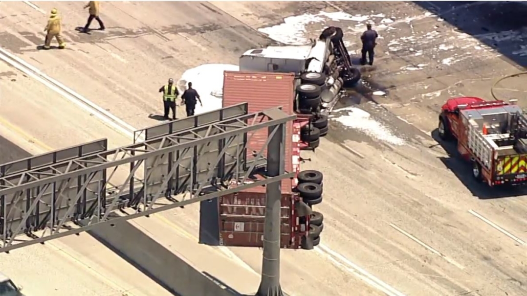 Car Crash at Baldwin Park on the 10 Freeway Prompts Diesel Fuel Spill